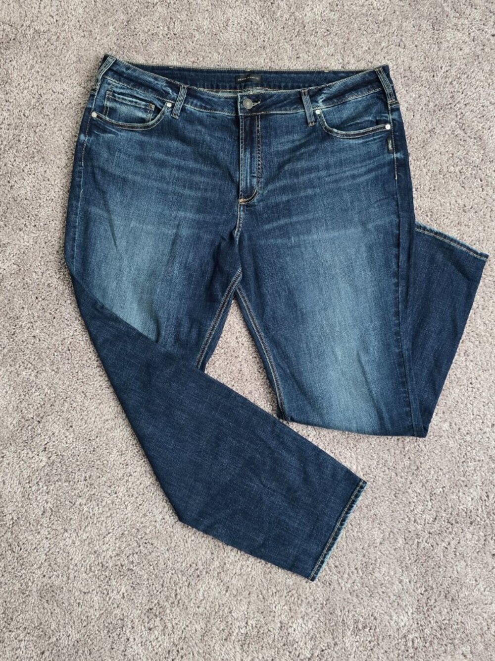Silver Jeans Co Suki Straight Leg Jeans Womens 24x31 Curvy Mid Rise Dark Wash